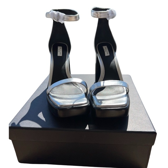 Rag & Bone Sandal Platform in Silver - Picture 9 of 15